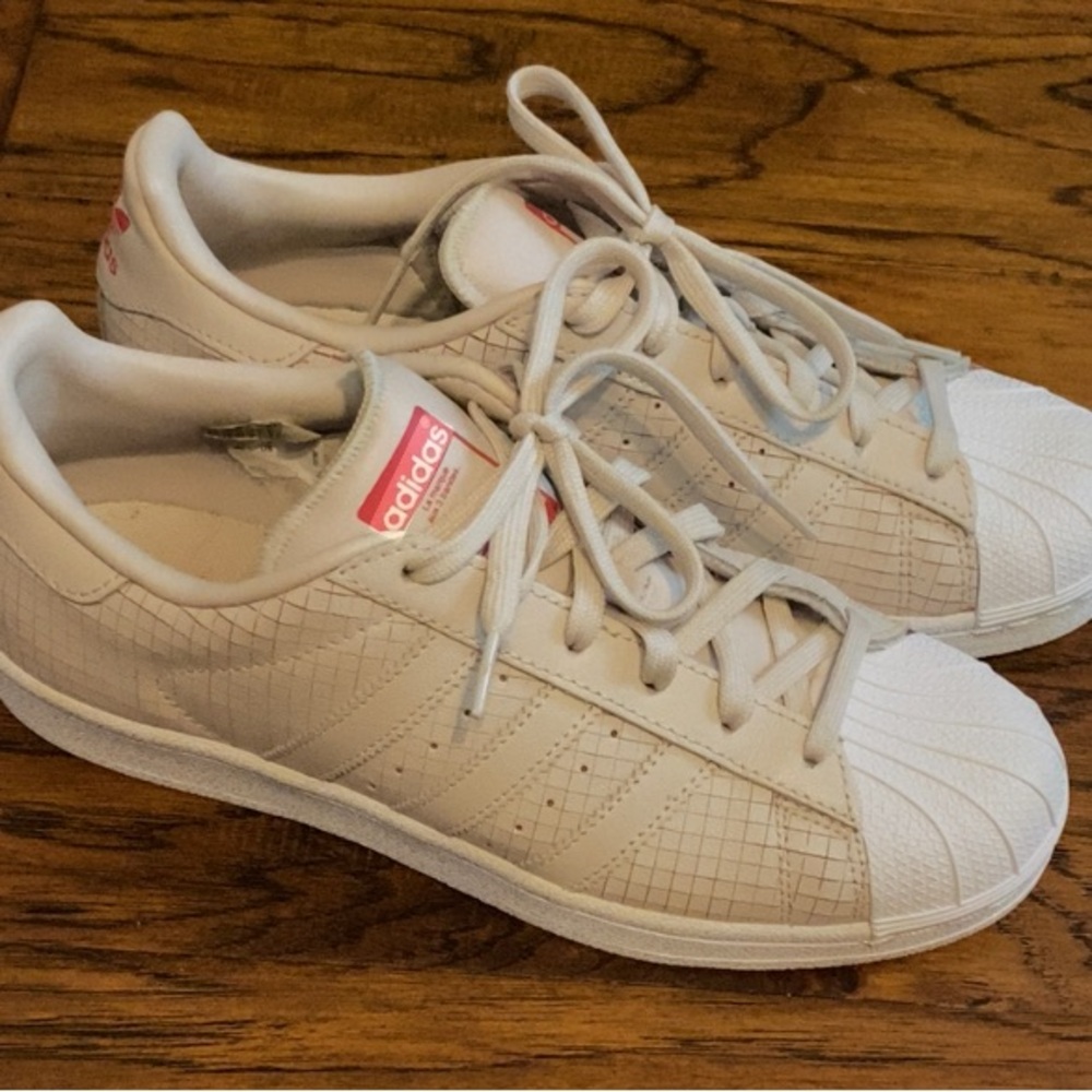 Adidas White and Pink Casual Sneakers